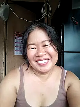 Snapshot of lickmepussy21 chatting on February 2026 12:14:02 AM lickmepussy21 online show from February 2026 12:14:02 AM