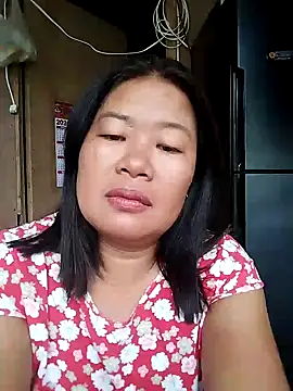 Snapshot of lickmepussy21 chatting on February 2026 11:45:01 PM lickmepussy21 online show from February 2026 11:45:01 PM