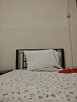 Susannemilf online show from February 2026 06:26:01 AM