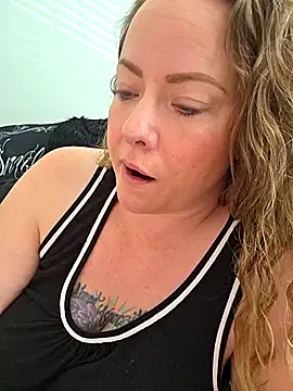 julimonroe online show from February 2026 05:14:01 PM