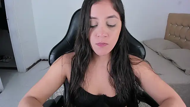 EmmaGrace1999 online show from March 2026 01:31:02 AM