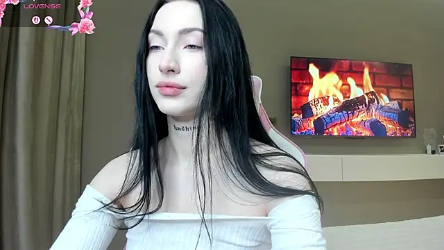 JenniferQueen11 online show from January 2026 04:09:01 PM