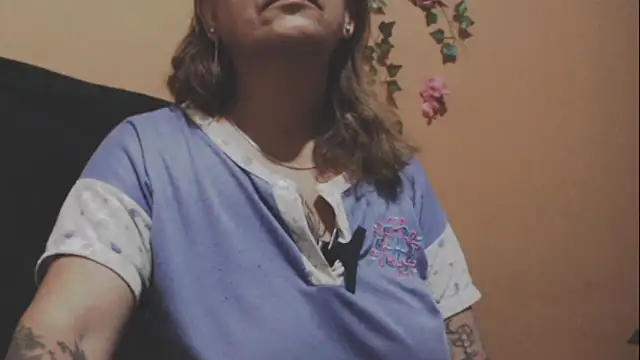 Snapshot of Hellensextits chatting on February 2025 10:02:02 AM Hellensextits online show from February 2025 10:02:02 AM