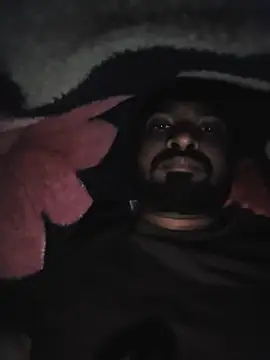 Snapshot of ikhra48 chatting on December 2025 04:46:01 PM ikhra48 online show from December 2025 04:46:01 PM