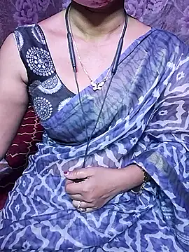 Snapshot of XBHUUME chatting on February 2025 05:40:02 PM XBHUUME online show from February 2025 05:40:02 PM