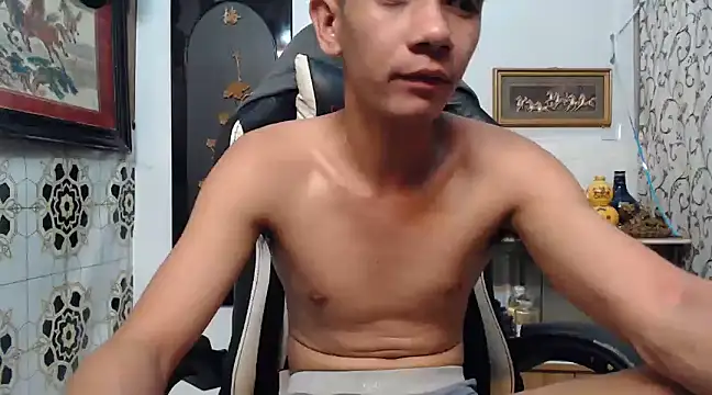 Snapshot of asianmaster27 chatting on January 2025 05:09:01 AM asianmaster27 online show from January 2025 05:09:01 AM