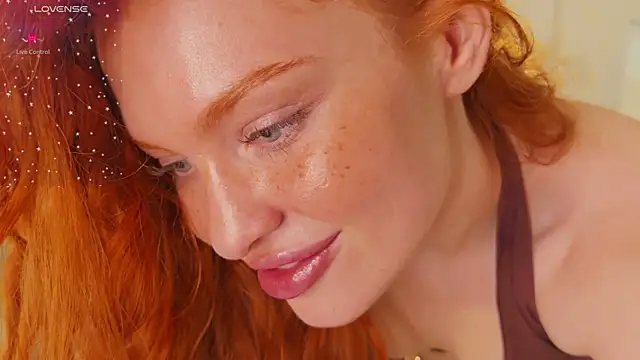 Born to Loveee online show from April 2026 10:27:01 AM