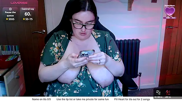 Rebecca Summer online show from March 2026 06:52:01 AM