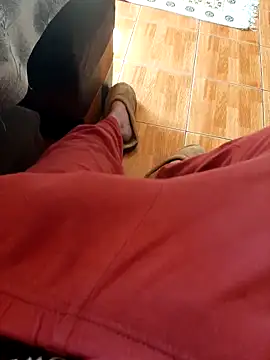 feet toes online show from May 2026 07:27:01 AM