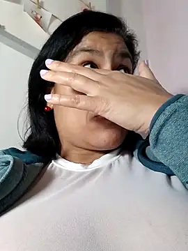 Molly newman6 online show from March 2025 08:00:02 PM