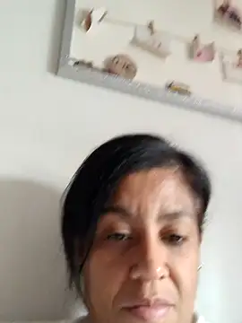 Snapshot of Molly_newman6 chatting on July 2026 10:32:02 AM Molly newman6 online show from July 2026 10:32:02 AM