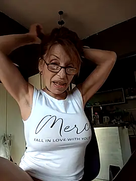 FrozenWaffle online show from March 2026 07:26:01 PM