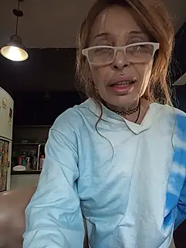 FrozenWaffle online show from May 2026 07:31:02 PM