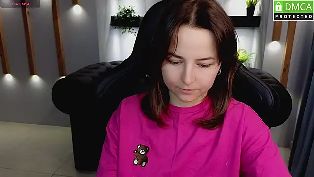 Mira Mermayd online show from March 2025 11:49:02 AM