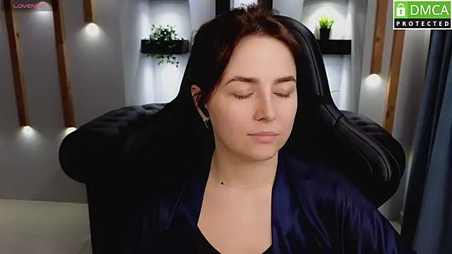 Mira Mermayd online show from March 2025 11:44:02 AM