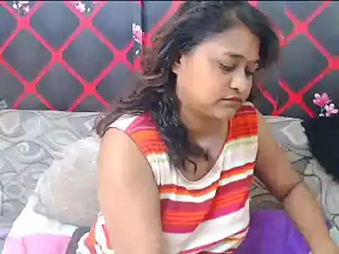 Snapshot of indian_glitter chatting on March 2025 08:22:01 AM indian glitter online show from March 2025 08:22:01 AM