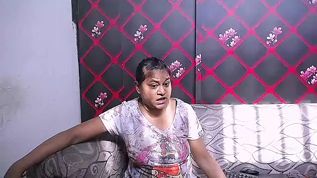 Snapshot of indian_glitter chatting on September 2025 07:19:02 AM indian glitter online show from September 2025 07:19:02 AM