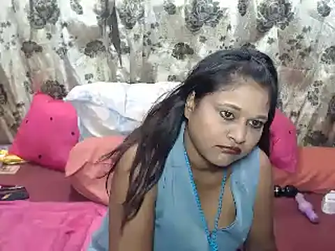 Snapshot of indian_glitter chatting on September 2025 10:26:02 AM indian glitter online show from September 2025 10:26:02 AM