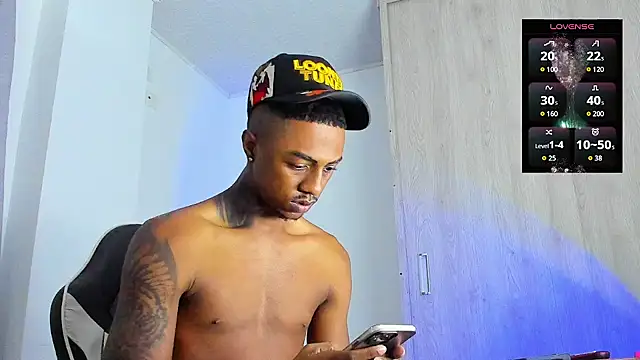 YeremiBrowm online show from October 2025 07:01:01 PM