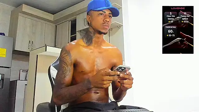 YeremiBrowm online show from November 2025 07:37:01 PM