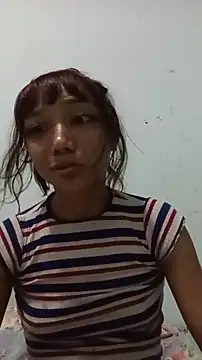 Snapshot of Karmakuro chatting on May 2026 01:14:01 AM Karmakuro online show from May 2026 01:14:01 AM