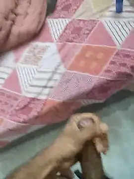 Snapshot of BiggDse chatting on March 2025 07:42:02 PM BiggDse online show from March 2025 07:42:02 PM