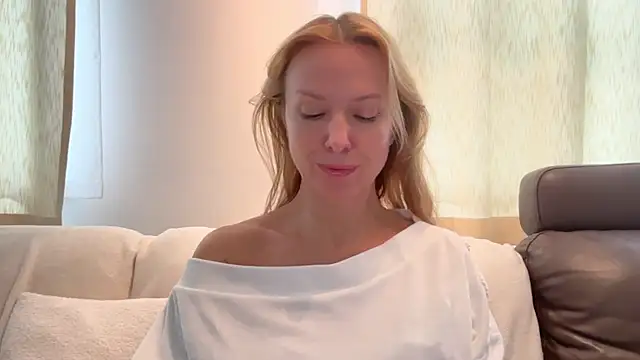 RachellAmazing online show from January 2025 10:29:02 AM