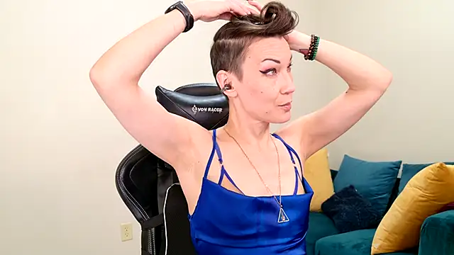 EveEnigma online show from February 2025 05:48:01 PM