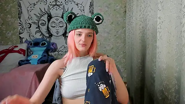 Cutie Adelia online show from January 2025 12:58:02 PM