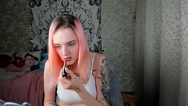 Cutie Adelia online show from February 2025 01:44:01 PM