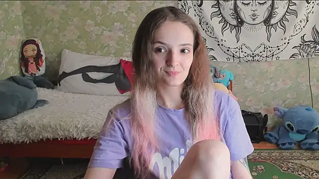 Cutie Adelia online show from July 2026 12:42:01 PM