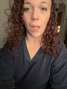 AuroraSummers online show from March 2026 04:13:01 PM