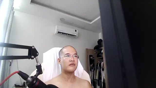 Snapshot of luckyjackie25 chatting on September 2025 03:45:02 AM luckyjackie25 online show from September 2025 03:45:02 AM