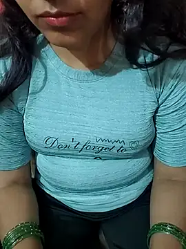 Diya 143 online show from April 2026 06:41:01 PM