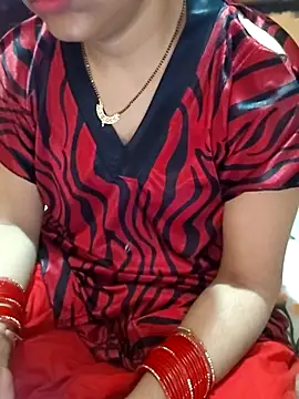 Snapshot of Diya_143 chatting on June 2026 06:57:01 PM Diya 143 online show from June 2026 06:57:01 PM