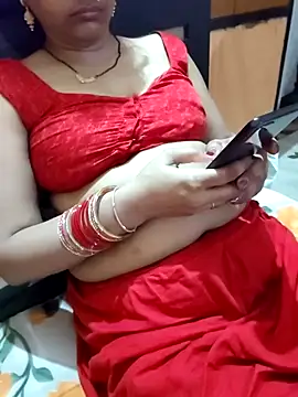 Snapshot of Diya_143 chatting on July 2026 06:35:02 PM Diya 143 online show from July 2026 06:35:02 PM