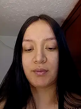 Arisha34 online show from November 2025 12:55:01 PM