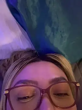 nativepumpkin95 online show from February 2025 11:11:02 PM