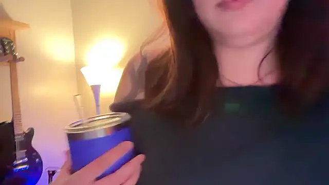 nativepumpkin95 online show from November 2025 02:32:02 AM