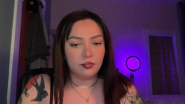 nativepumpkin95 online show from December 2025 12:27:01 AM