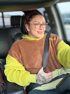 nativepumpkin95 online show from March 2026 11:43:01 PM