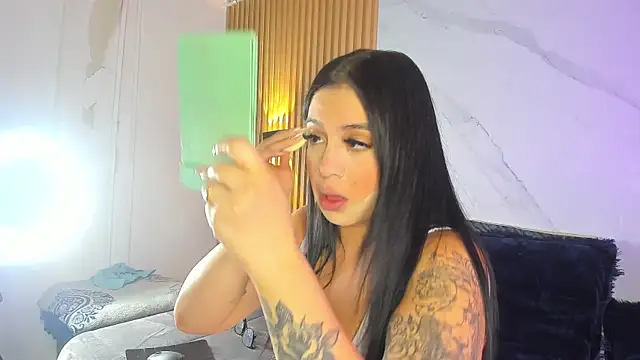 Snapshot of emilyconer chatting on October 2025 03:26:02 AM emilyconer online show from October 2025 03:26:02 AM