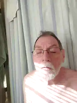 Snapshot of CDforU chatting on January 2025 04:50:02 PM CDforU online show from January 2025 04:50:02 PM