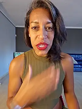 Goldenlace online show from November 2025 09:48:02 AM