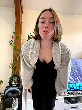 Daisy Michto Officiel online show from December 2024 09:00:01 AM