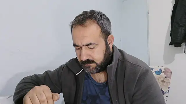 ZYXEL353 online show from January 2026 08:56:02 PM