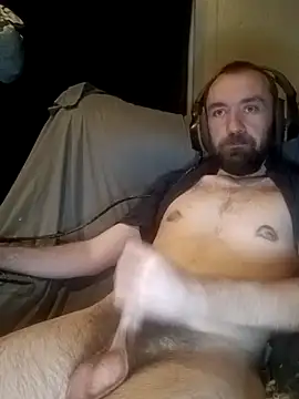 ShadowyTube online show from October 2025 03:32:02 AM