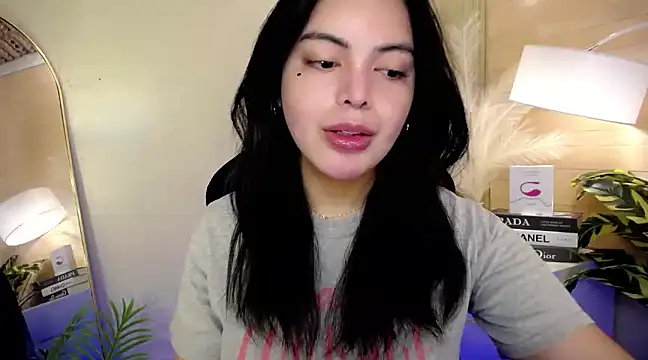 HotstuffCherrySummer online show from December 2024 05:11:02 AM