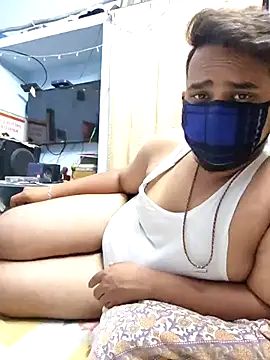 chinmlip online show from February 2026 08:23:01 PM