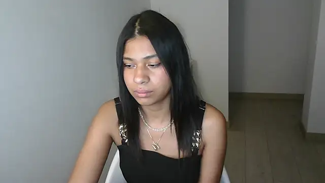 dark enchantress  online show from February 2025 01:22:01 AM